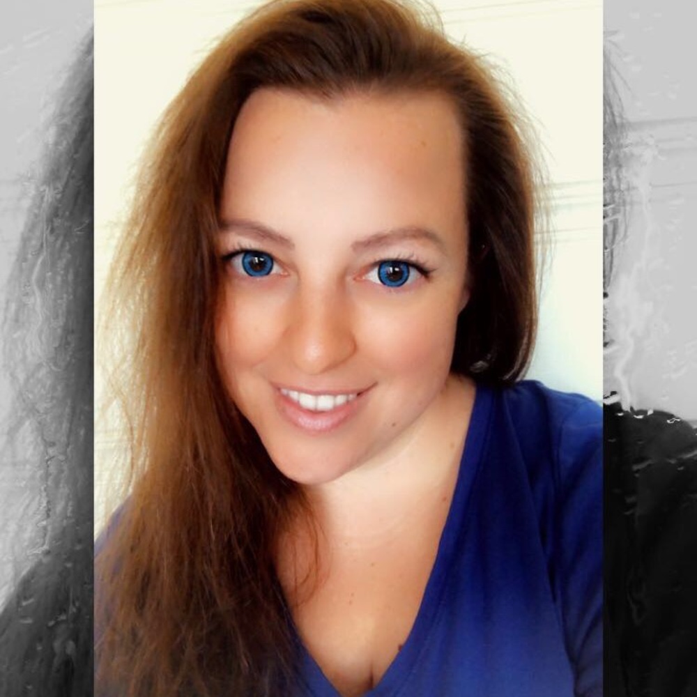Meet your Posher, Liza